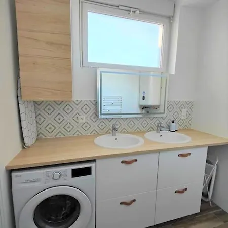 Apartmán 3 Chambres En Plein Centre De Nazaire
