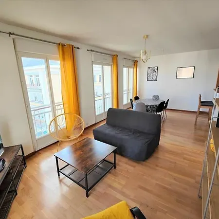Apartmán 3 Chambres En Plein Centre De Nazaire *
