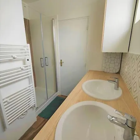 3 Chambres En Plein Centre De Nazaire Saint-Nazaire (Loire-Atlantique)