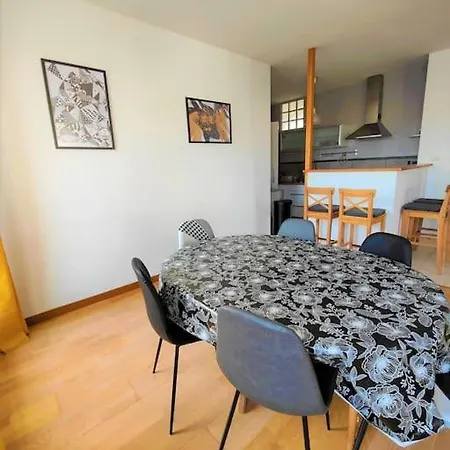 Apartmán 3 Chambres En Plein Centre De Nazaire *